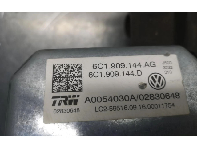 Руль Skoda Fabia Mk3 (NJ) 2015 - 2021 года 6C1909144AG