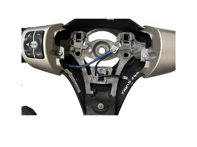 Volant Toyota Yaris 2006 305460899FKE