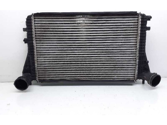 Интеркулер  1K0145803A, B5896   Audi A3 S3 8P 2.0