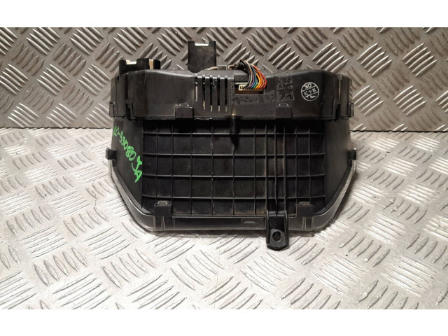 Спидометр (приборный щиток) 8980053080JA Lexus IS 200-300