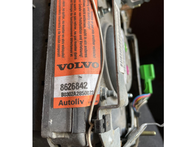Подушка безопасности водителя 8626842, B0302A2850072   Volvo V70