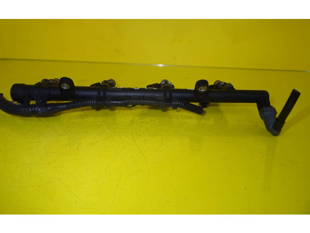 Vstřikovací lišta H132259, 8200135504   Renault Modus     