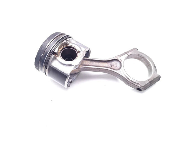 Píst EE20Z   Subaru Legacy    EE20Z 