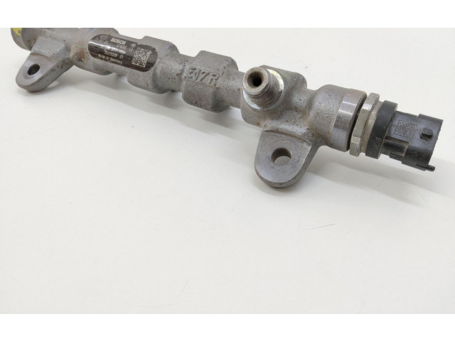 Топливная рампа 55215208, 55215208 Alfa Romeo Giulietta