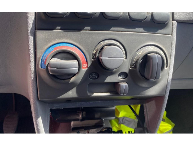 Блок управления климат-контролем Fiat Punto (176)