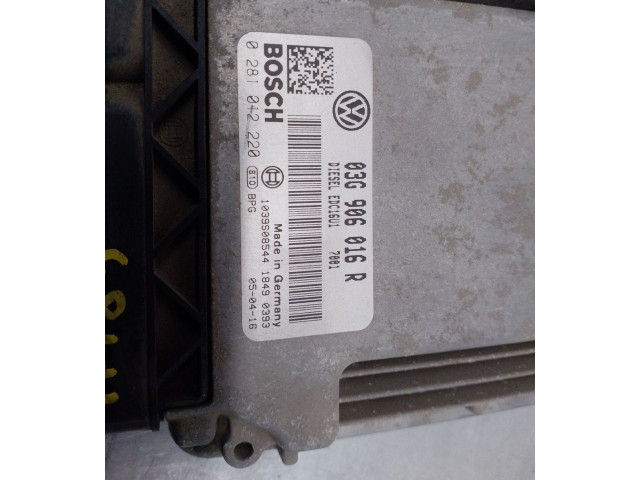 Блок управления двигателя 03G906016R, 0281042220   Volkswagen Golf SportWagen