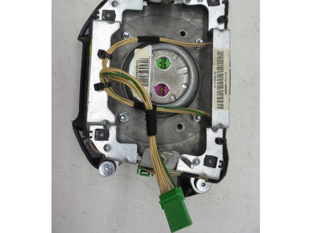 Подушка безопасности водителя 30754319 Volvo V70