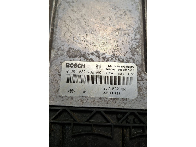 Блок управления двигателя 0281030439, 237104128R   Dacia Logan Pick-Up
