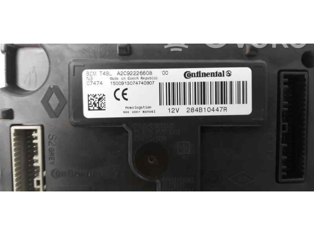 Блок предохранителей 284B10447R   Dacia Sandero    