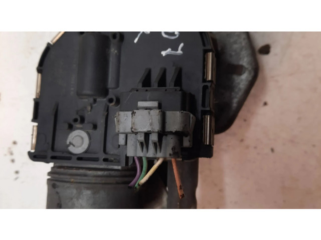 Двигатель стеклоочистителей