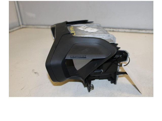 Панель приборов 9848580480 Peugeot 2008 II