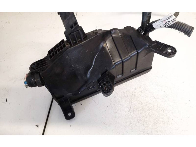 Pojistková skříňka Lexus GS 300 350 430 450H 2005