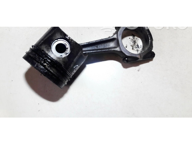 Поршень с шатуном lff10084sdf Rover 620