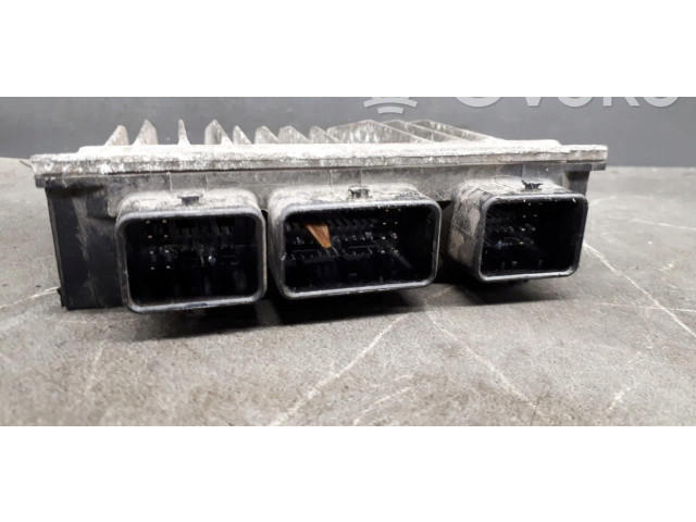 Блок управления двигателем Блок управления 8200471073 Renault Twingo II