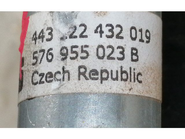 Моторчик дворников 576955113A    Cupra Ateca