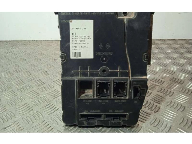 Pojistková skříňka Řídící jednotka BSM 8200525383, 8200440590A Renault Megane II 2005