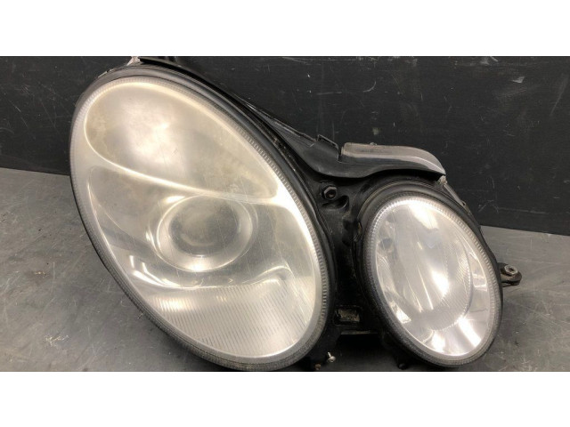 Передняя фара