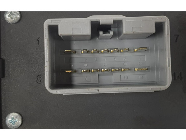 Блок управления 8W832C496BD, C2D41993 Jaguar XF X250