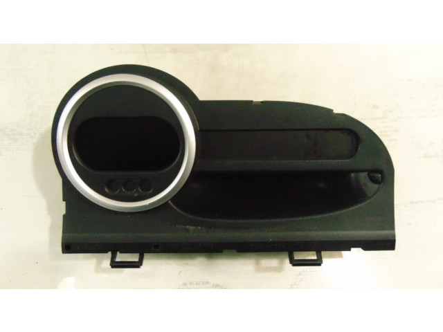 Панель приборов 8201127953   Renault Twingo II       