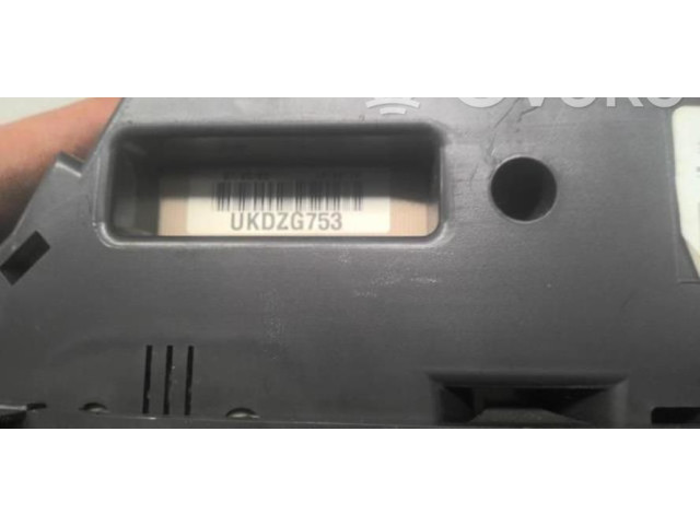 Панель приборов 610585   Citroen C8       