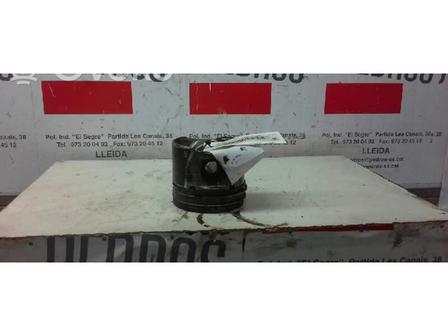 Píst Ford Focus pro naftový motor 1.8 KKDA