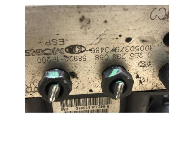 Блок АБС 589201P2A0, 589201P2A0 KIA Venga - года