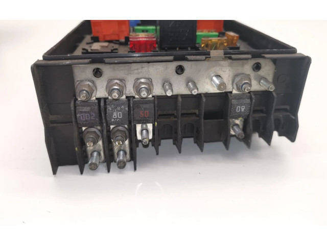 Блок предохранителей 1K0937125   Skoda Octavia Mk2 (1Z)    