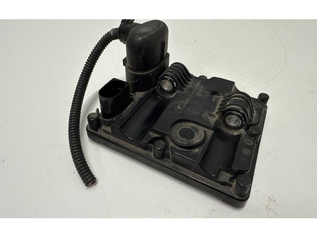 Блок управления редуктора коробки передач (раздатки) 0CQ907554H Audi A3 S3 8V