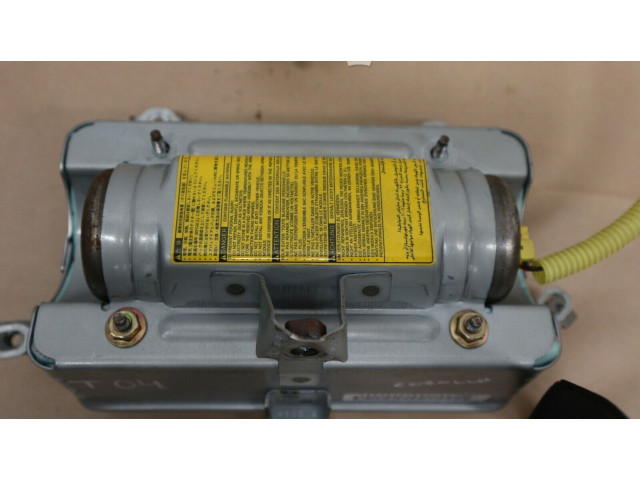 Подушка безопасности пассажира BBN2833   Toyota Corolla E120 E130