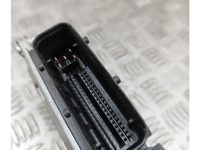 Řídící jednotka 06A906033BP Volkswagen New Beetle 2004