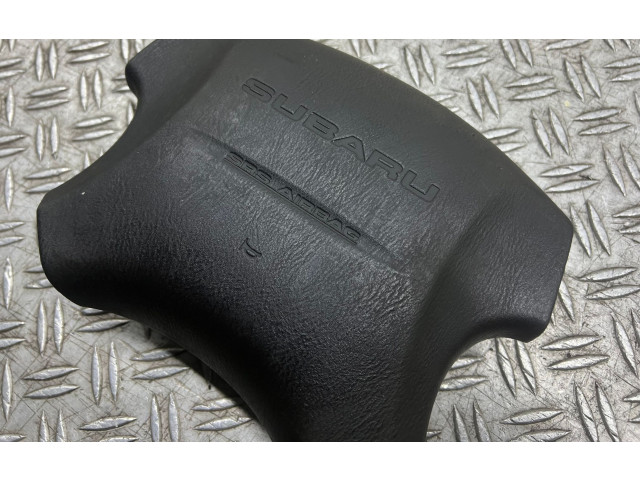 Подушка безопасности водителя    Subaru Forester SG