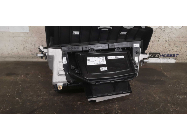 Дисплей    HeadUp10B919608F, 10B919608E   Cupra Born