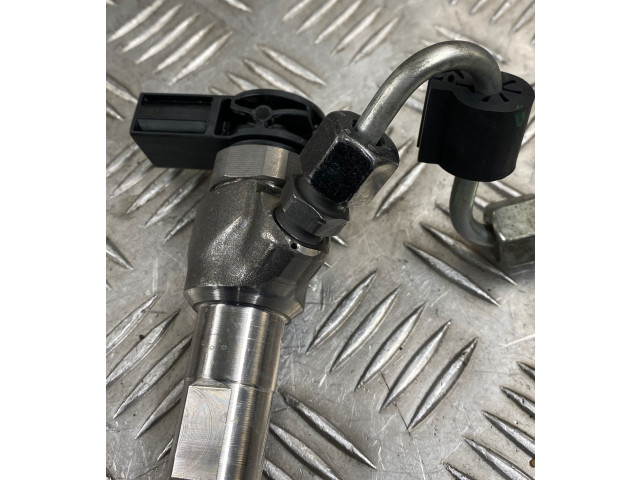 Форсунка 05L130277N Audi A6 S6 C4 4A