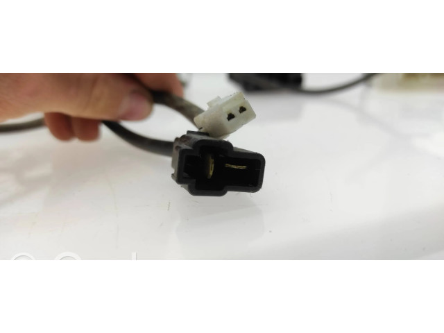 Řídící jednotka 22611AG320, 88205AE000 Subaru Forester SF 2002