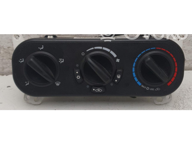 Блок управления климат-контролем    Jeep Compass