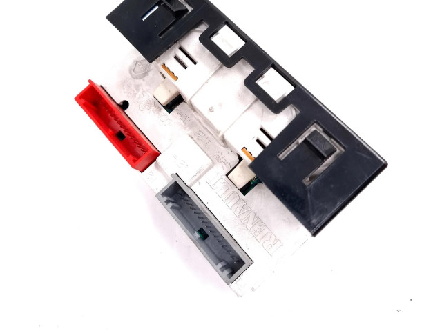 Дисплей    P8200028364A, P8200028364A   Renault Clio II