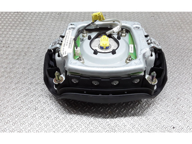 Подушка безопасности водителя 8E0880201AA   Audi A2