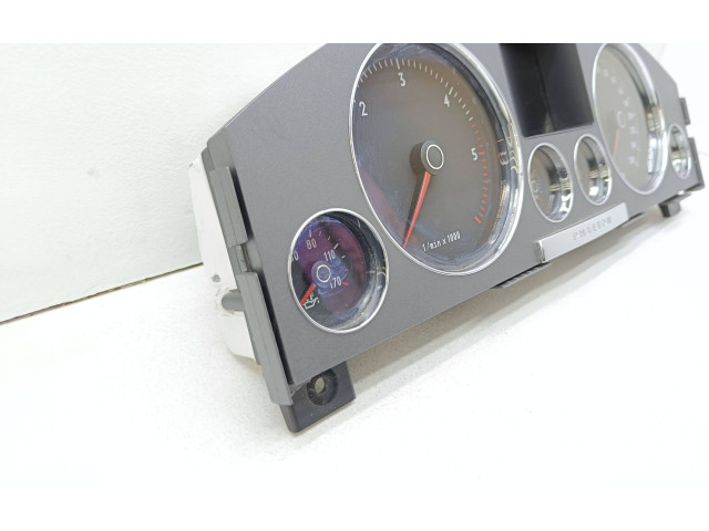 Přístrojová deska Volkswagen Phaeton 2006 3D0920882N