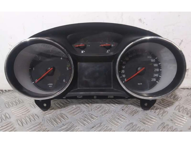 Přístrojová deska Opel Astra K 2017 39102855