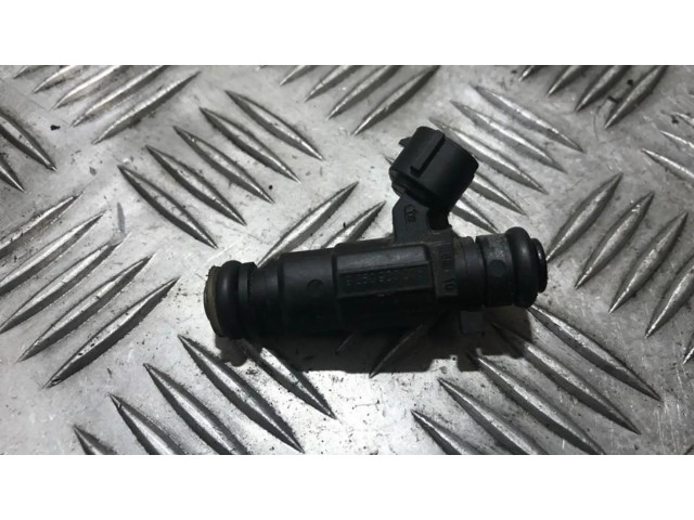 Vstřikovač 9260930006, 35310-22600 Hyundai Accent pro benzínový motor 1.5