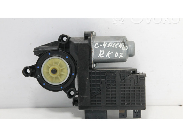 Передний двигатель механизма для подъема окон