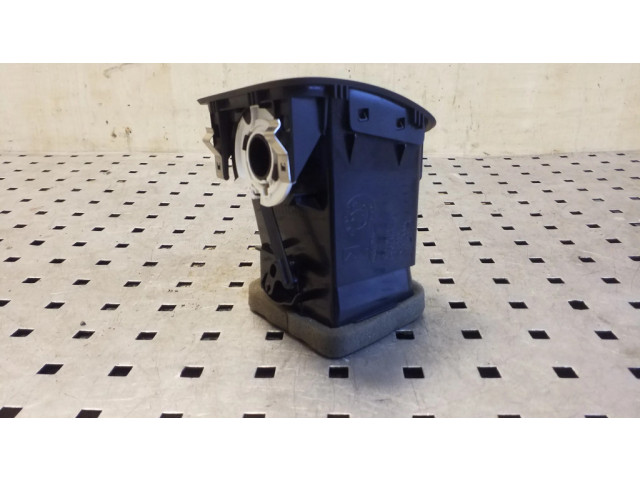 Боковая воздушная решётка