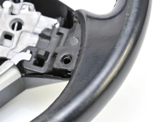 Руль Mazda 6  2013-2016 года GHR1-32-982A, GHR132982A      