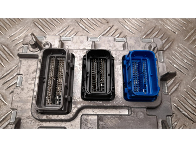 Řídící jednotka 12713162 Opel Astra K 2021