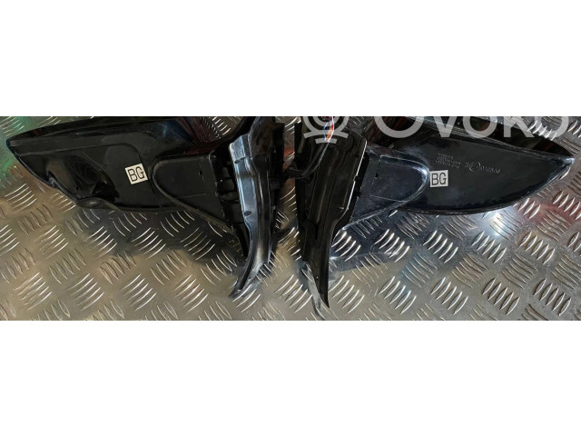 Zpětné zrcátko  Infiniti G37 2010  INFINITIG37, E40121536  