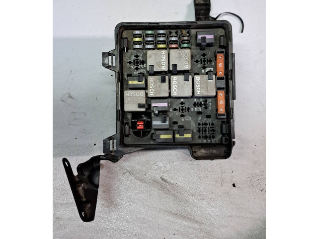 Блок предохранителей 5243290 Saab 9-5