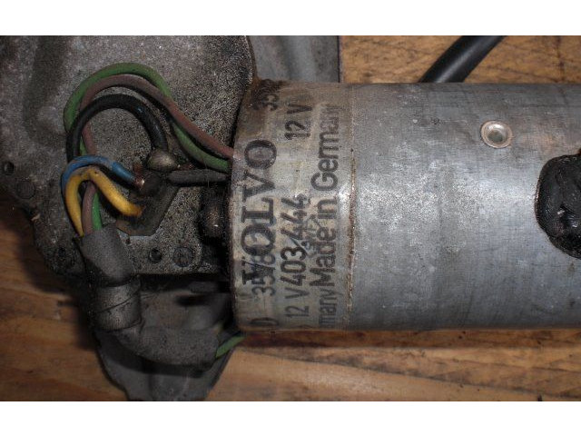 Моторчик дворников     Volvo 940