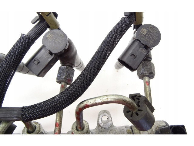 Комплект форсунок 04L130277B Skoda Octavia Mk3 (5E)