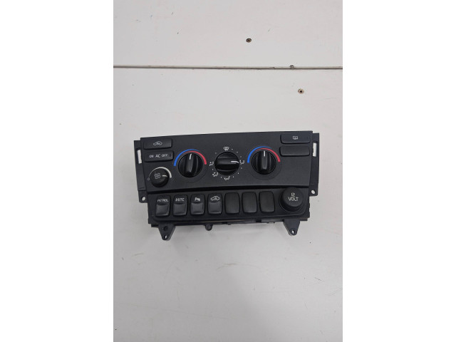 Блок управления двигателя 30746021   Volvo S60