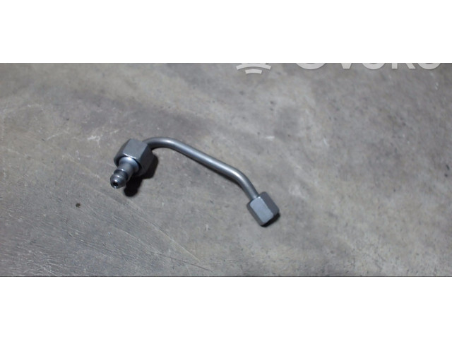 Топливная рампа    Mercedes-Benz A W169  